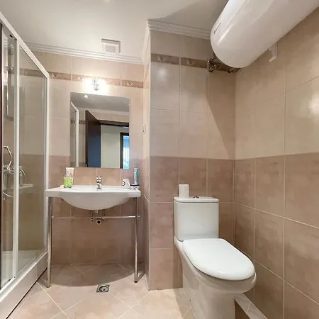 Apartment Stylish Only 200 M To The Beach In Peter House Free Parking *