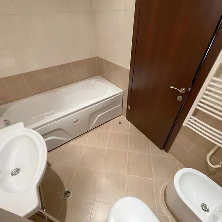 Stylish Only 200 M To The Beach In Peter House Free Parking Apartment